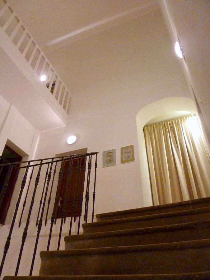 Le Ciel Par-Dessus Le Toit Bed & Breakfast Салава Екстериор снимка
