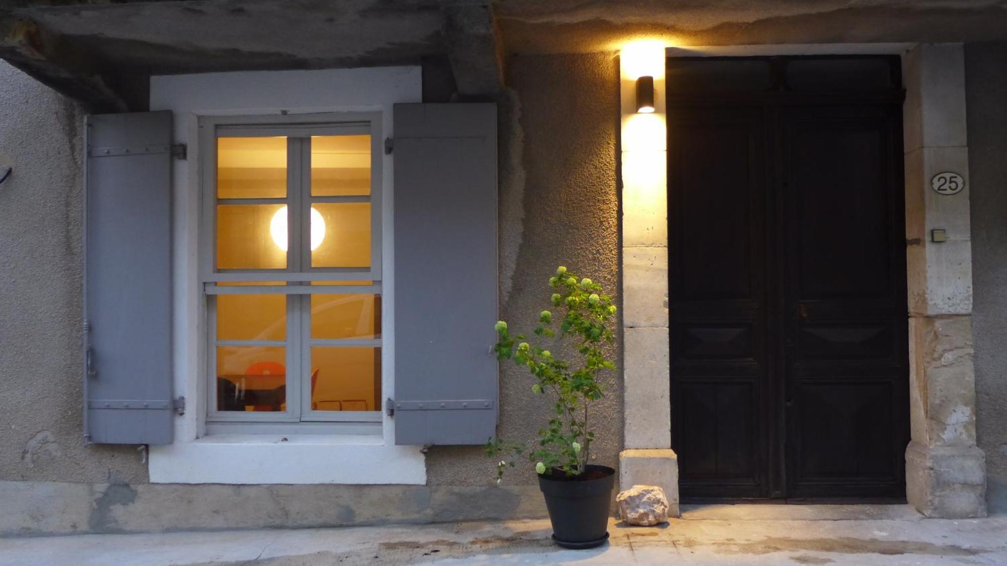 Le Ciel Par-Dessus Le Toit Bed & Breakfast Салава Екстериор снимка
